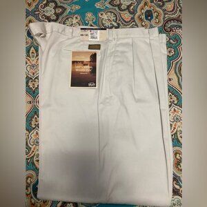 Brand new Haggar Cotton Pants - 48 waist, 32 length